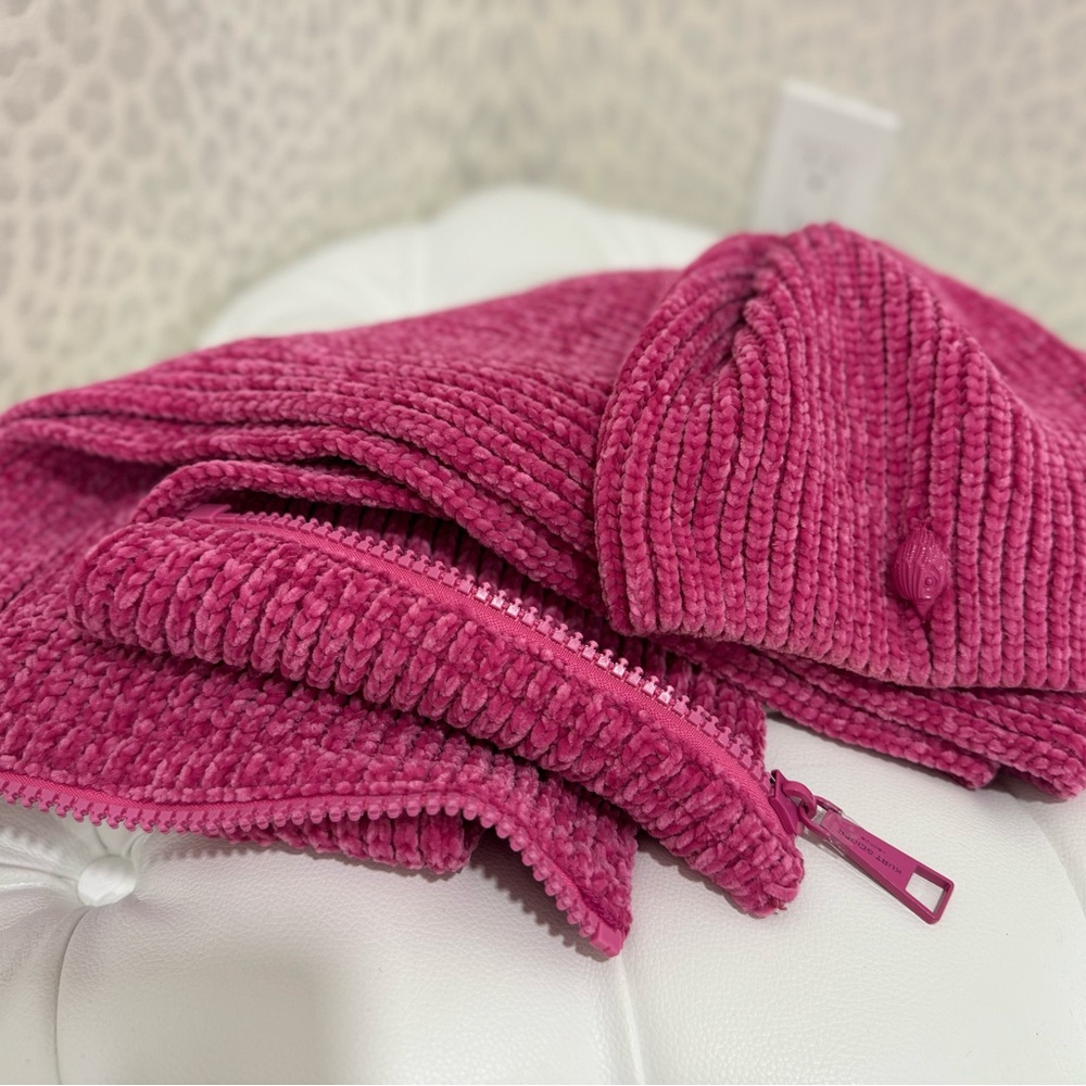 Kurt Geiger scarf and hat set